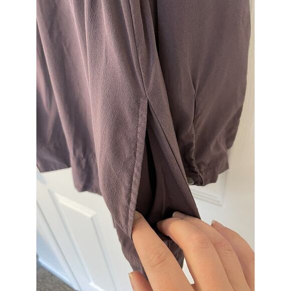 J Jill Women Size S Petite Tunic Blouse 100% Silk Dusty Purple Pockets Buttons - Picture 4 of 8